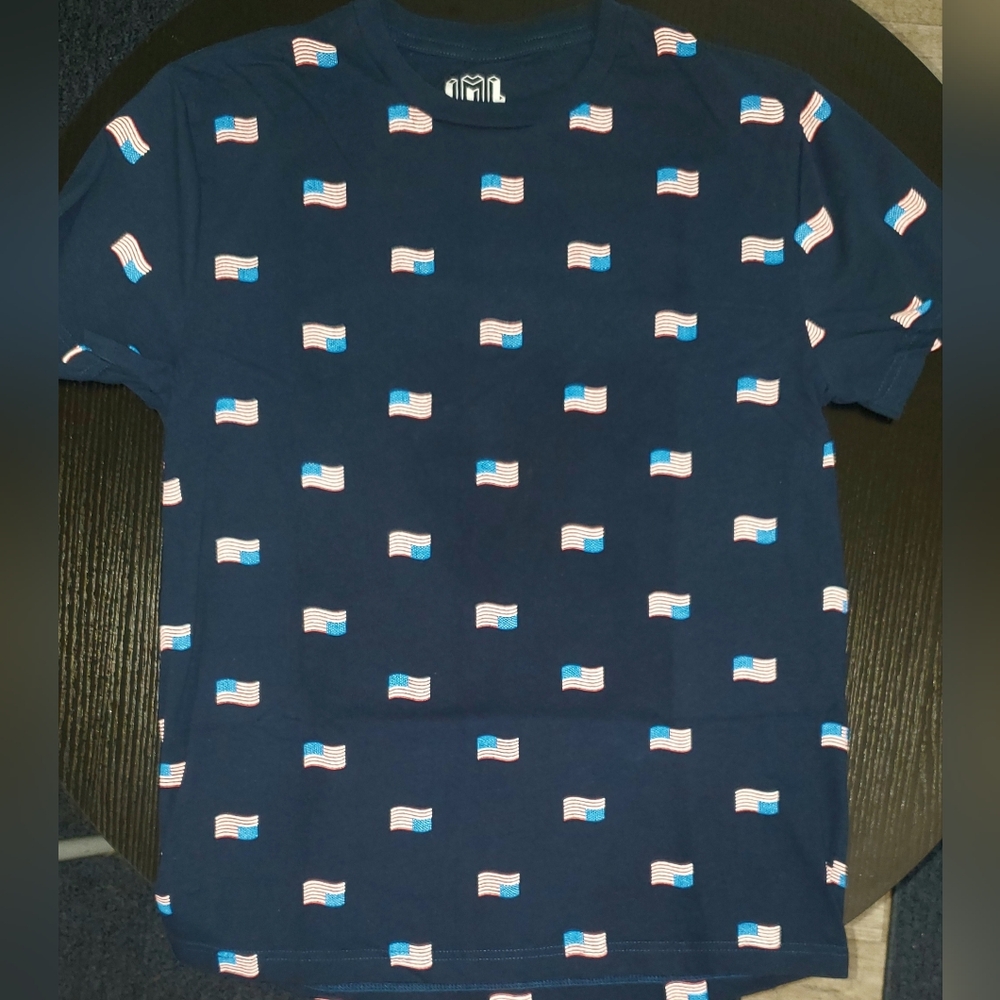 🥨10 For$20 Navy T-Shirt with American Flag Print
